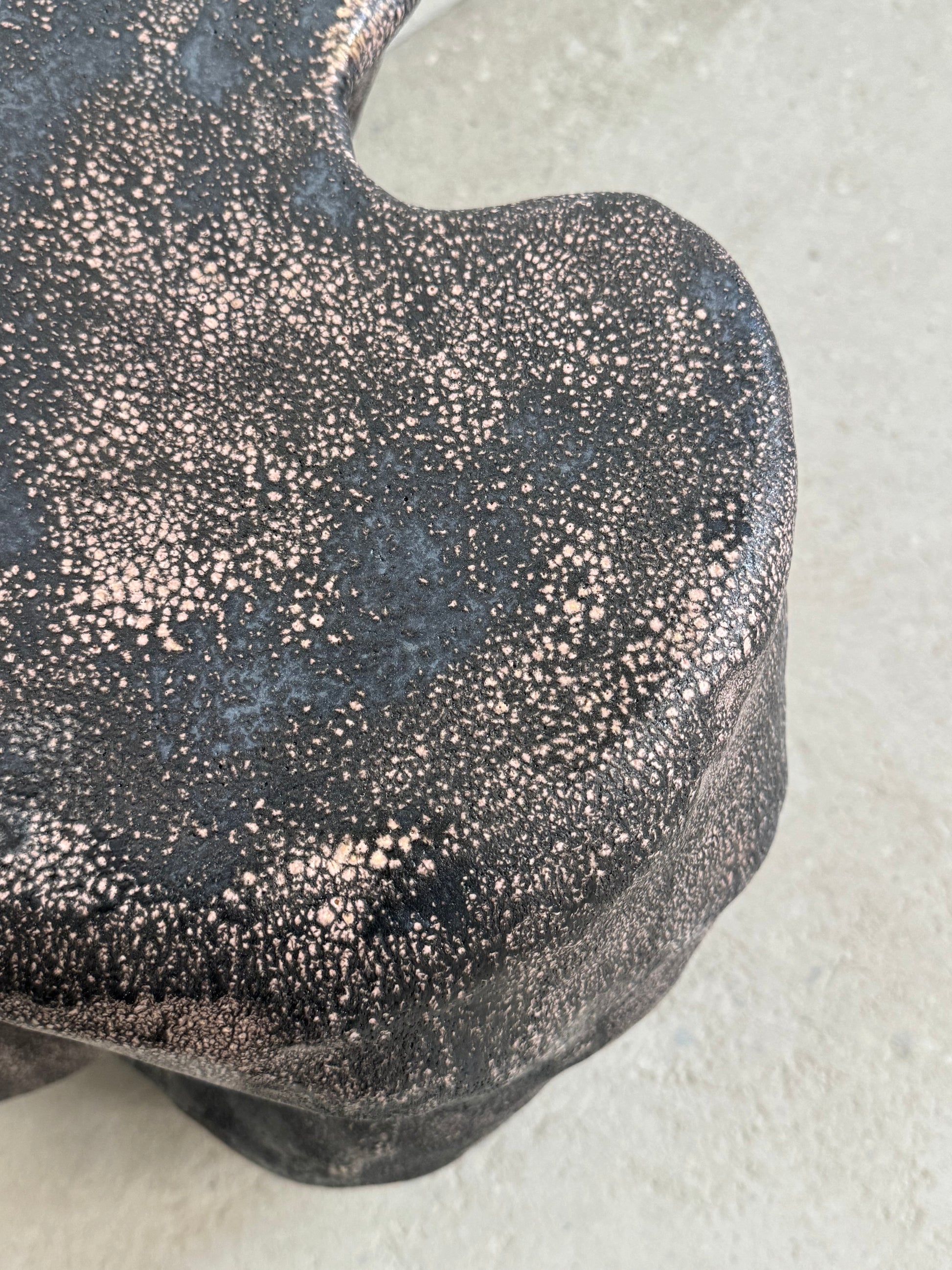 ceramiczny stolik  / ceramic table
