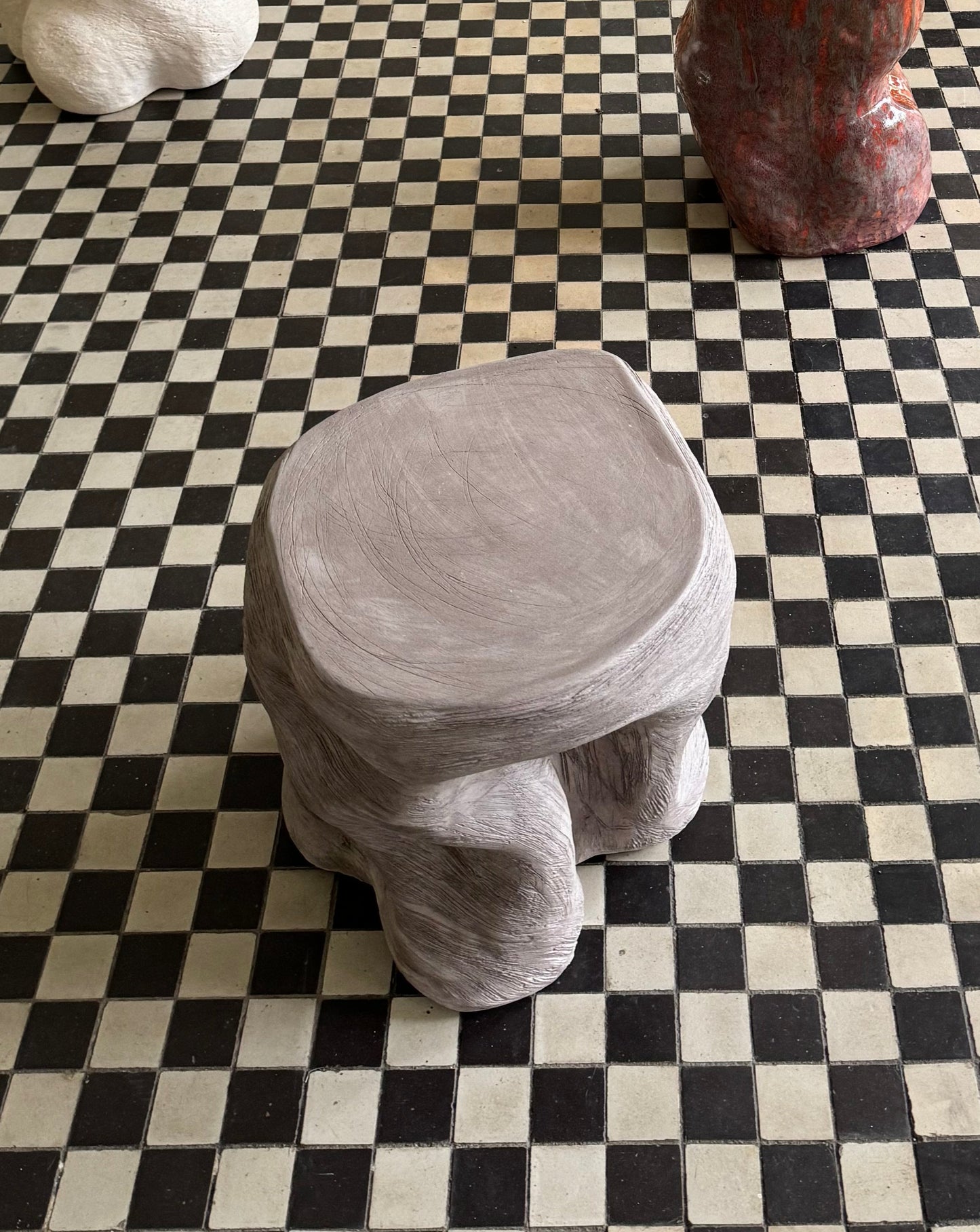 ceramiczny stolik / ceramic table